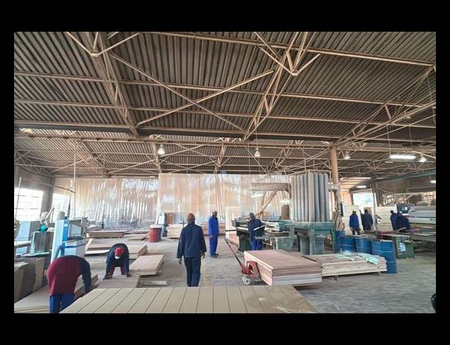 3,000M² WAREHOUSE TO LET IN ANDERBOLT